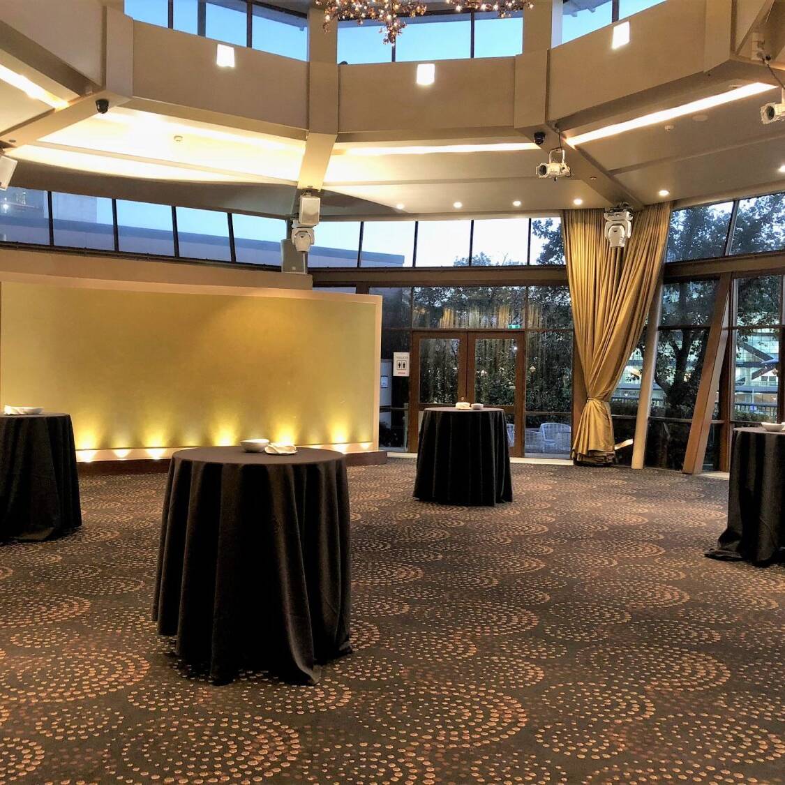 L'Aqua Gold Room Cocktail Party